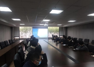 实验实训中心召开2022年度个人总结述职大会